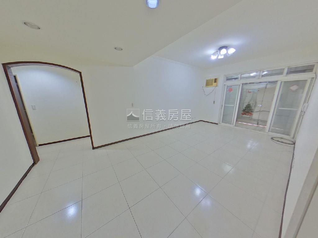 方正３房一樓房屋室內格局與周邊環境