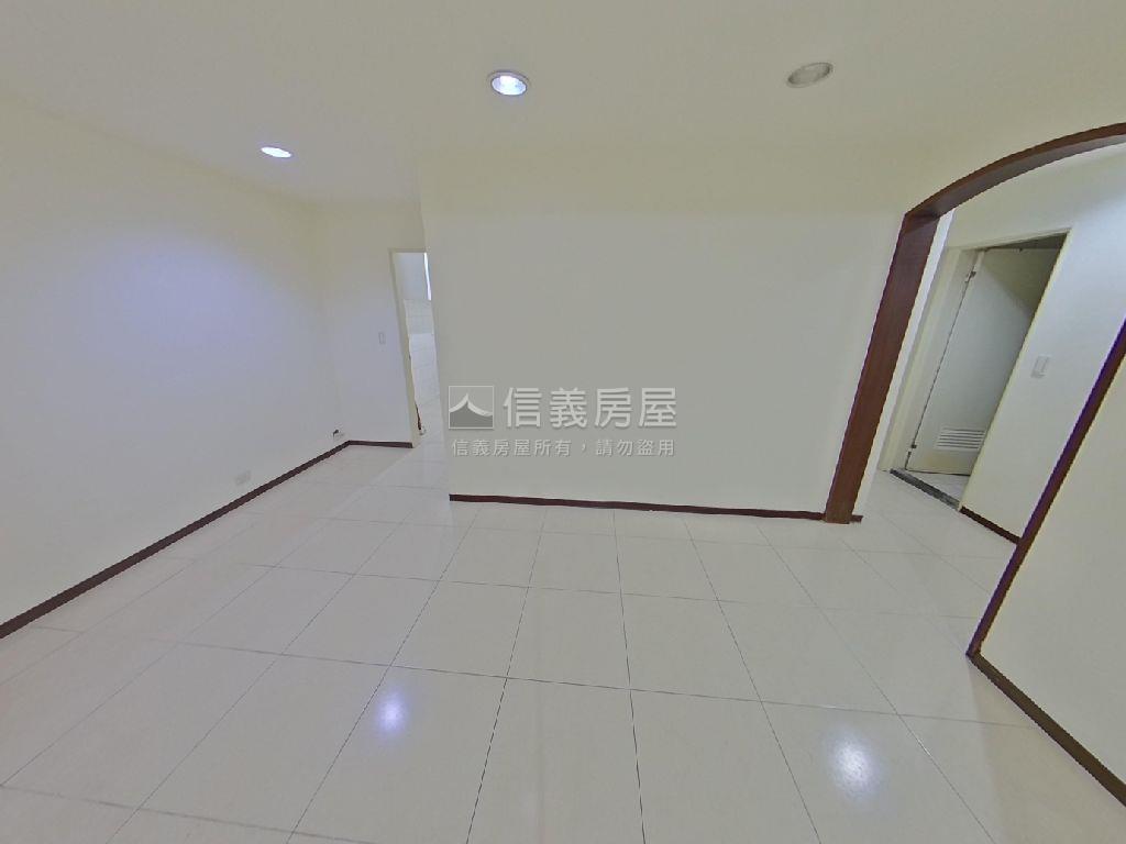 方正３房一樓房屋室內格局與周邊環境
