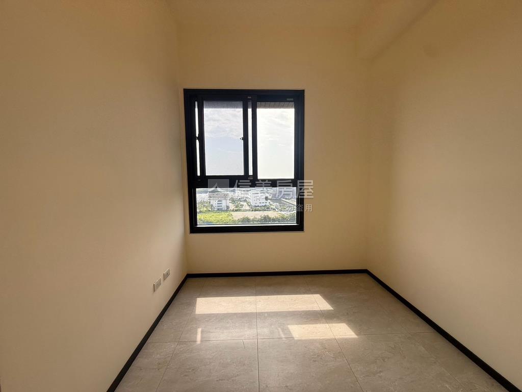 愛琴海海景四房平車房屋室內格局與周邊環境