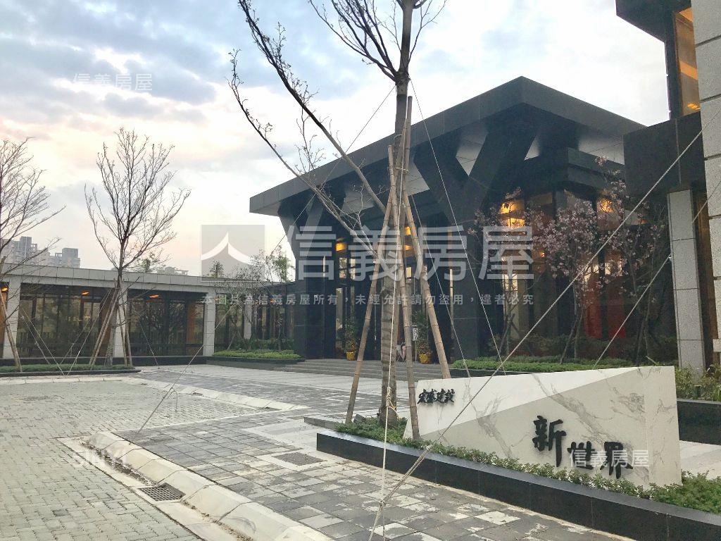 新世界景觀優雅大２房房屋室內格局與周邊環境