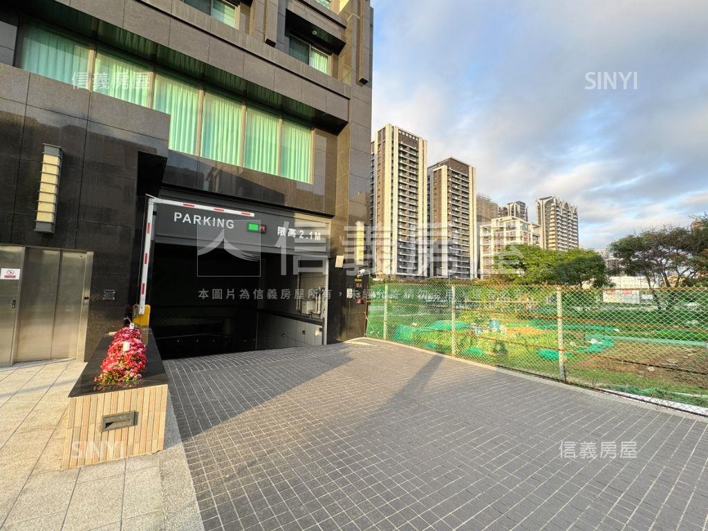 Ａ１９捷運大睦三房車位房屋室內格局與周邊環境