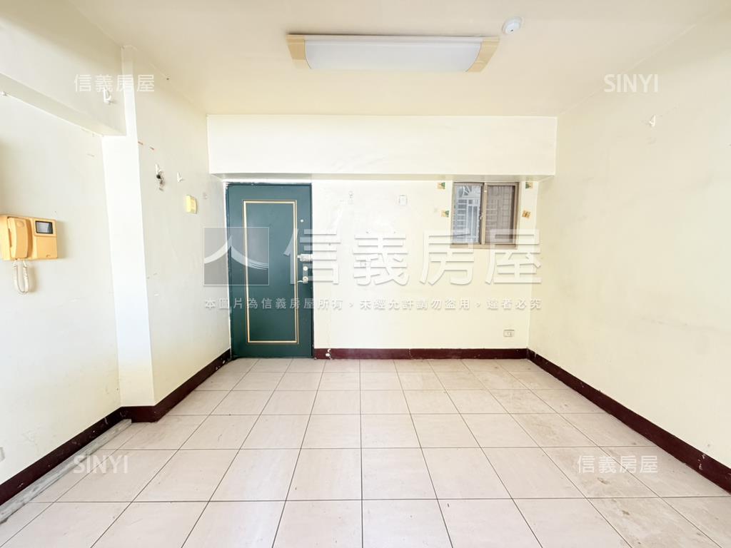 蘭開夏三房房屋室內格局與周邊環境