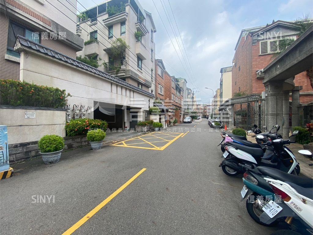 二期爽文國中旁透店房屋室內格局與周邊環境