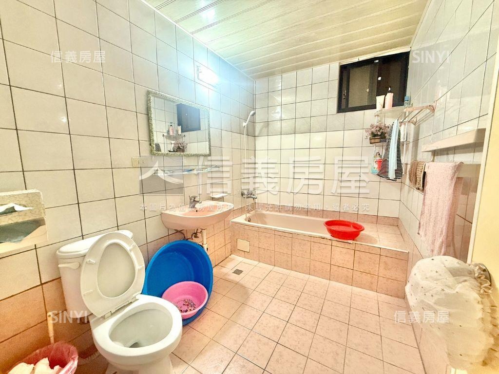 仁雄商圈正街透天房屋室內格局與周邊環境