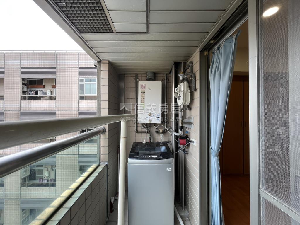 台北囍多次頂樓面中庭房屋室內格局與周邊環境