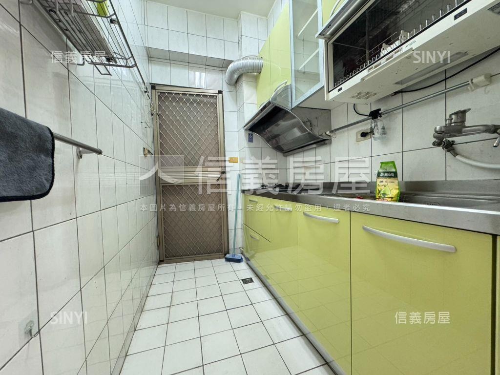 【永康國中小】採光三房房屋室內格局與周邊環境