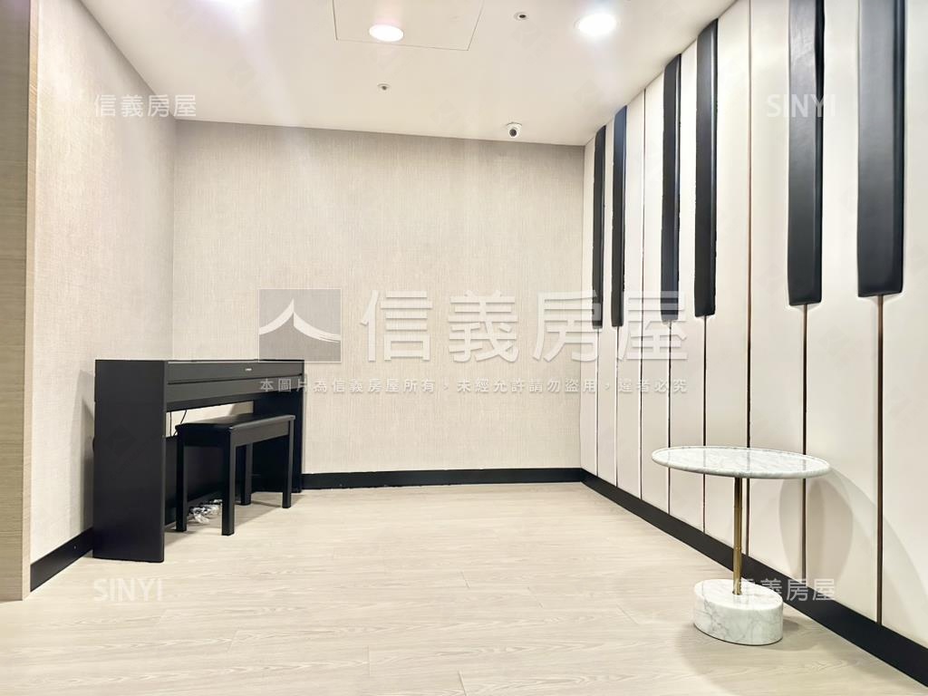 愛丁堡☆景觀兩房平面車位房屋室內格局與周邊環境