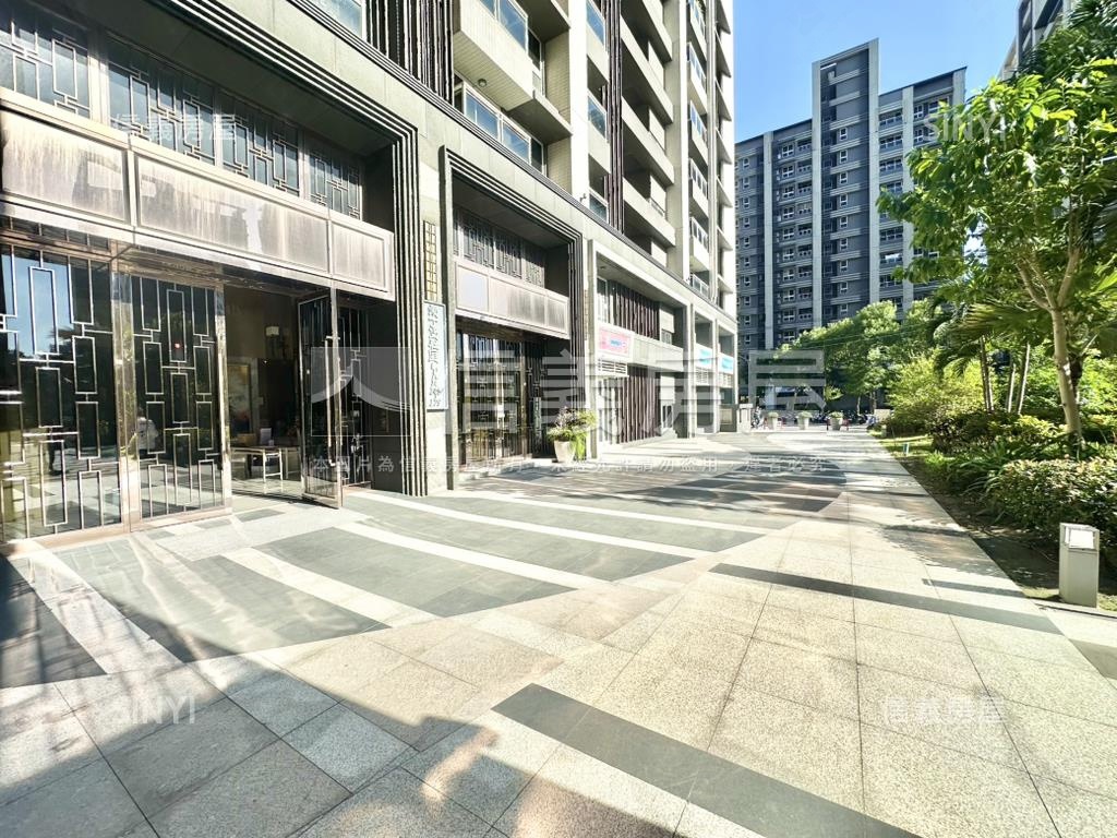 愛丁堡☆景觀兩房平面車位房屋室內格局與周邊環境