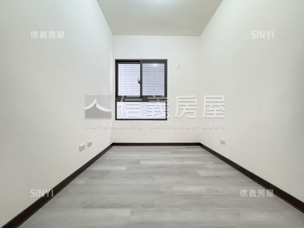 全新｜電梯２房附坡平車位房屋室內格局與周邊環境