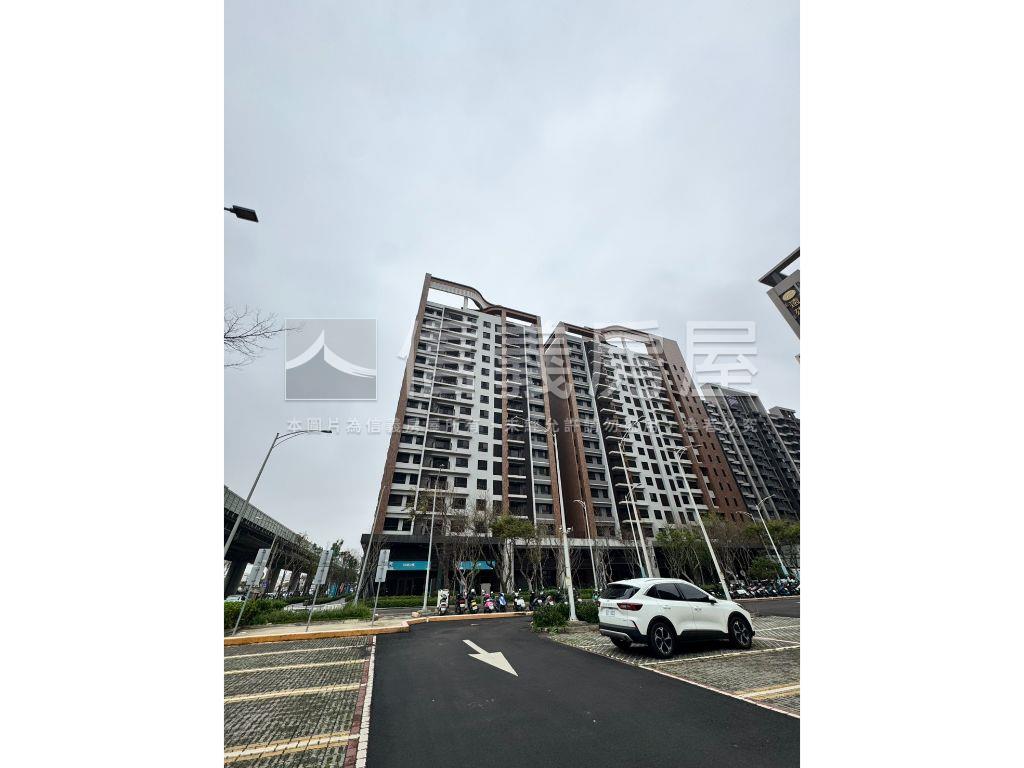 全新｜電梯２房附坡平車位房屋室內格局與周邊環境