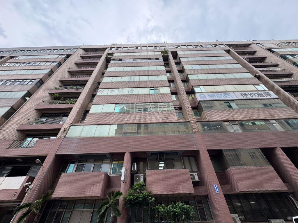 ★新接領袖天下廠辦★房屋室內格局與周邊環境