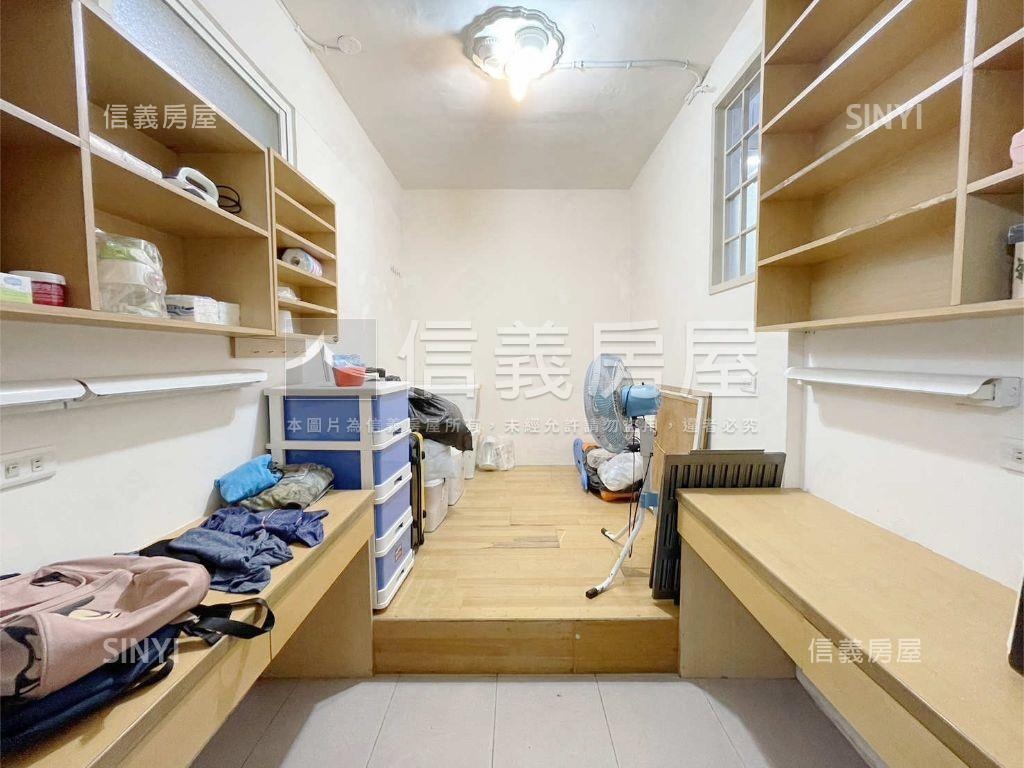 綠意環繞稀有一樓房屋室內格局與周邊環境
