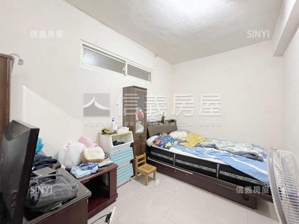 綠意環繞稀有一樓房屋室內格局與周邊環境
