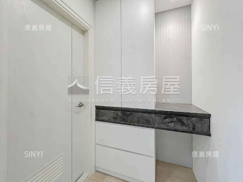 南投國姓鄉成功大院別墅７房屋室內格局與周邊環境