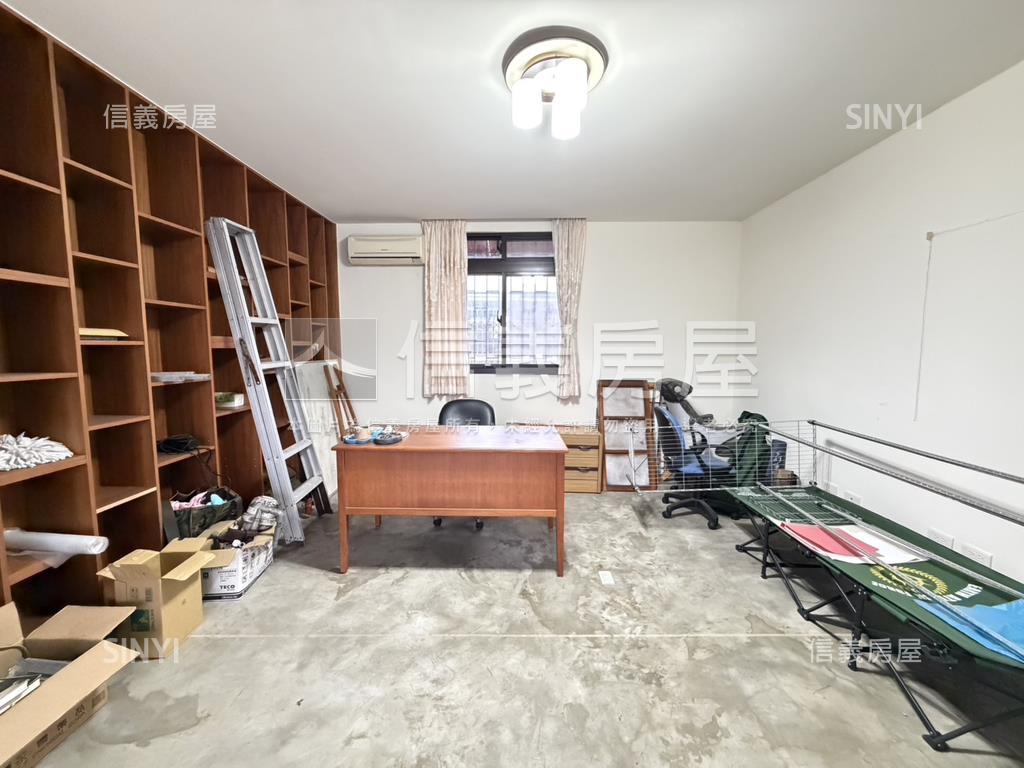萬隆方正美麗頂加帶裝潢房屋室內格局與周邊環境
