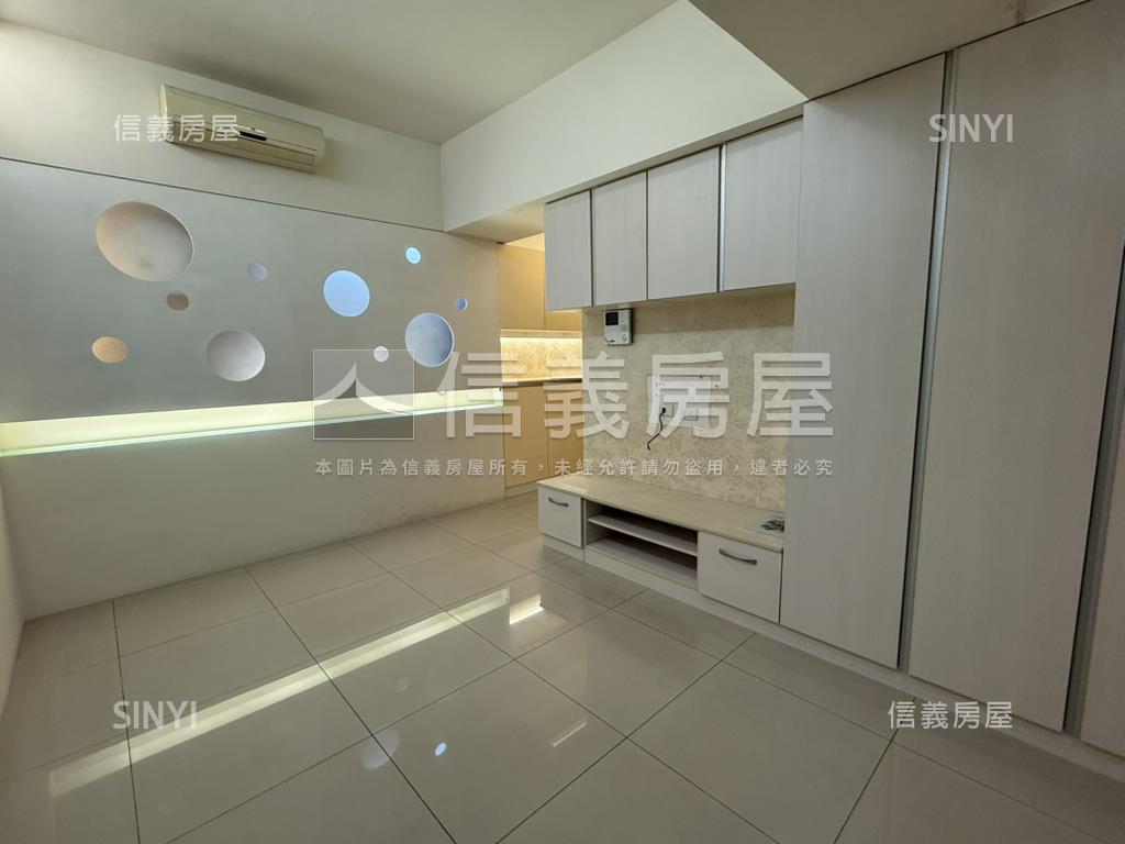景安稀有翡麗大兩房房屋室內格局與周邊環境