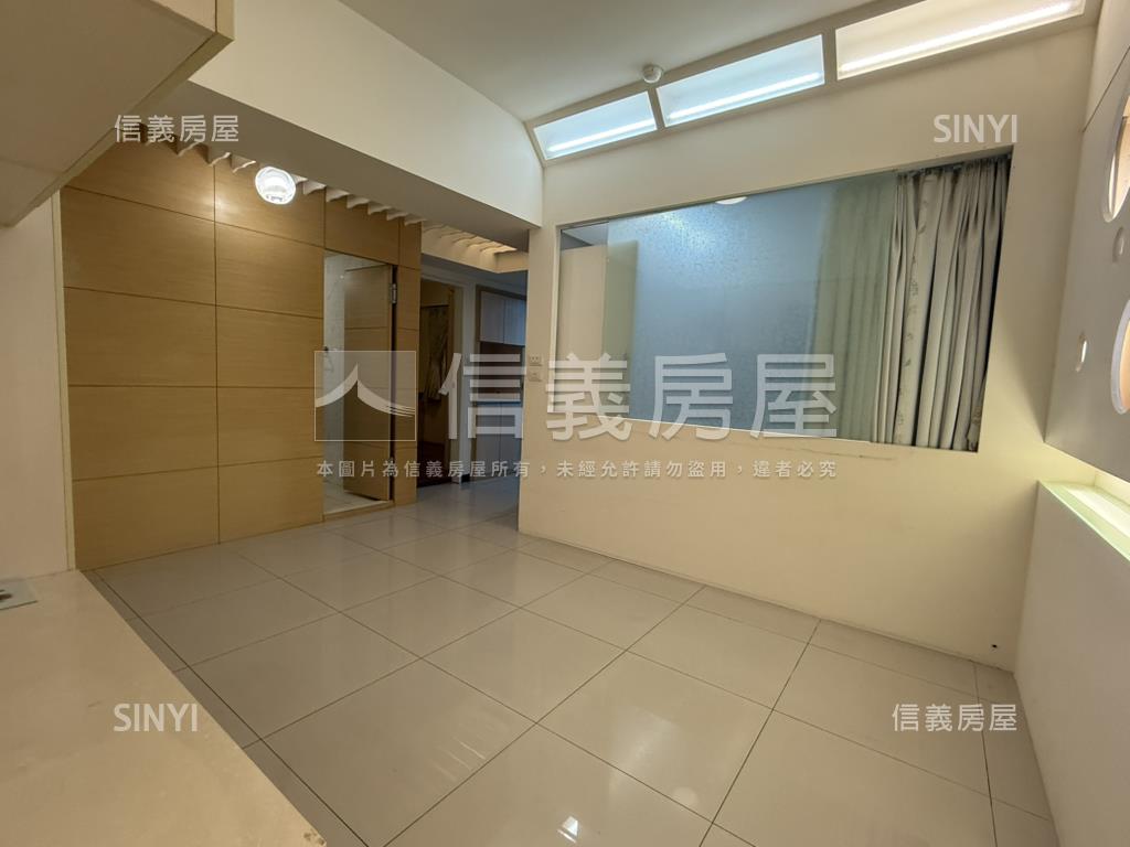 景安稀有翡麗大兩房房屋室內格局與周邊環境