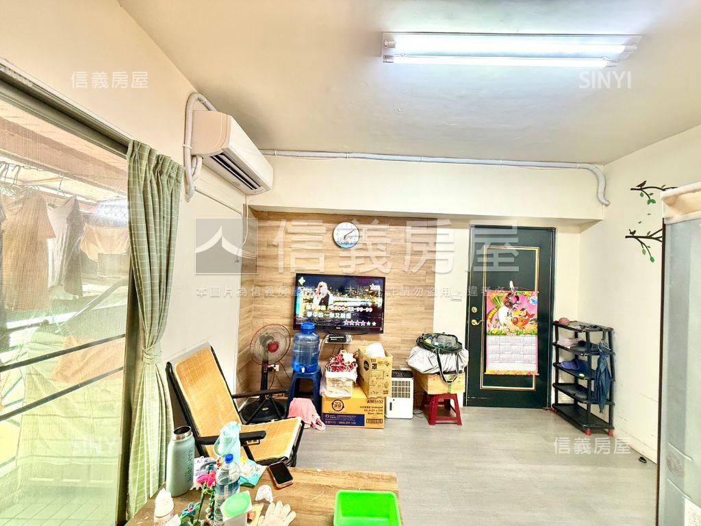 仁武低總價３房２衛雙採光房屋室內格局與周邊環境