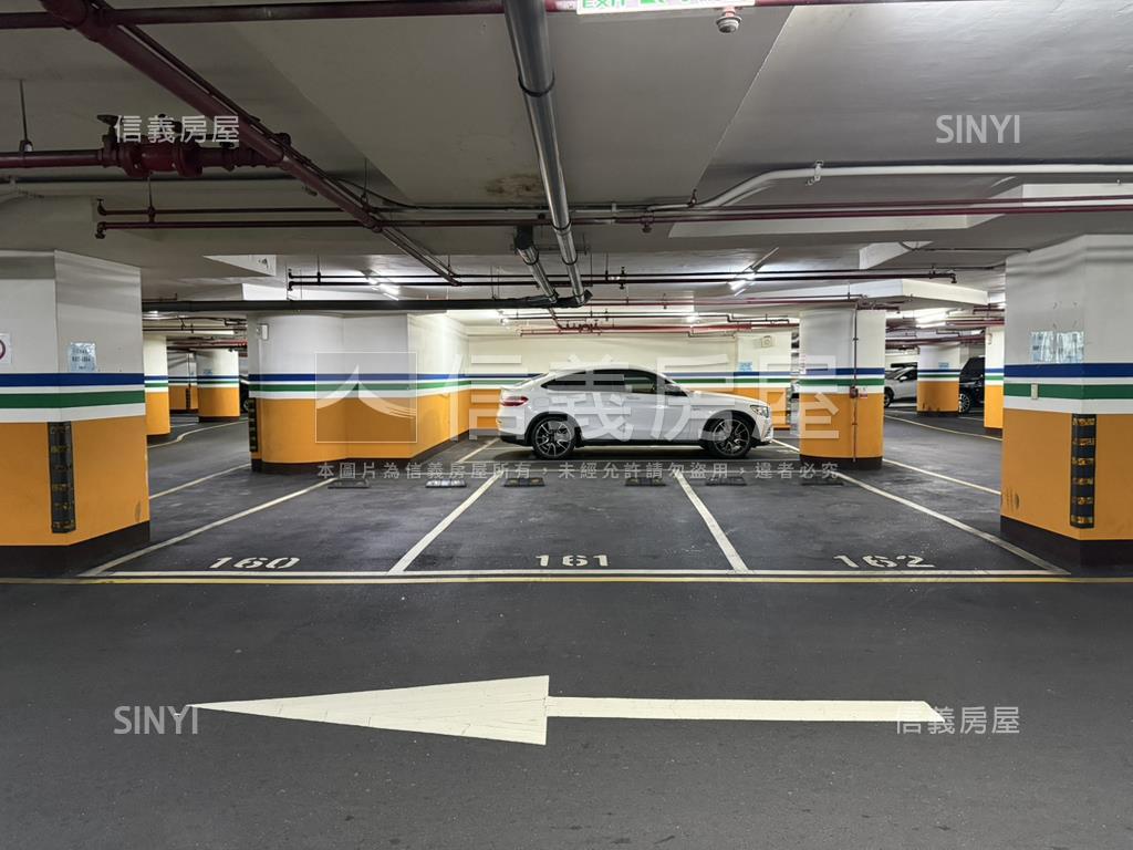 香榭。Ｂ３坡平大車位房屋室內格局與周邊環境