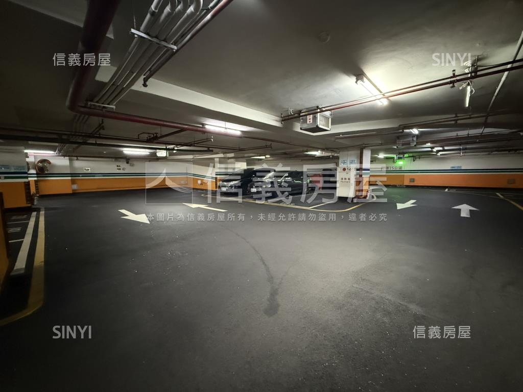 香榭。Ｂ３坡平大車位房屋室內格局與周邊環境