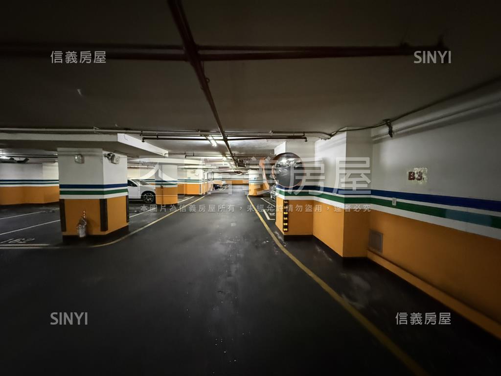 香榭。Ｂ３坡平大車位房屋室內格局與周邊環境