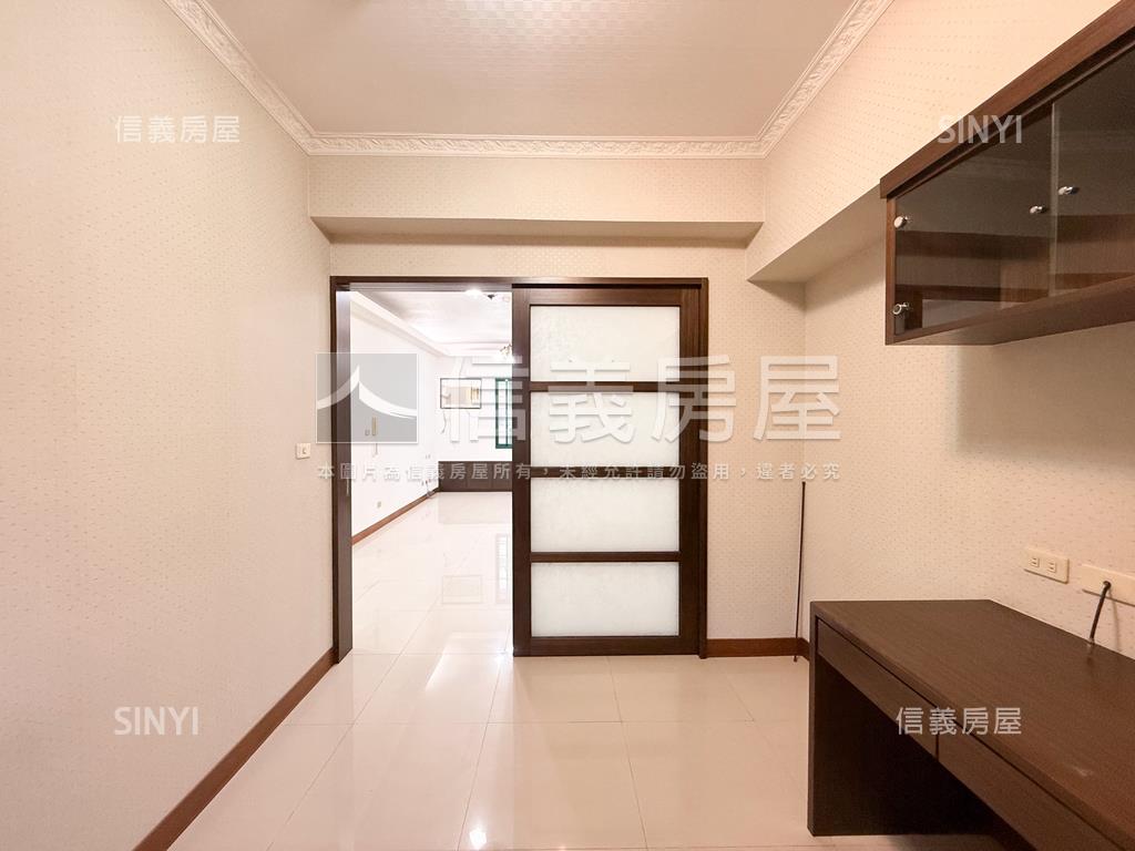 新案推薦近美術館三房平車房屋室內格局與周邊環境