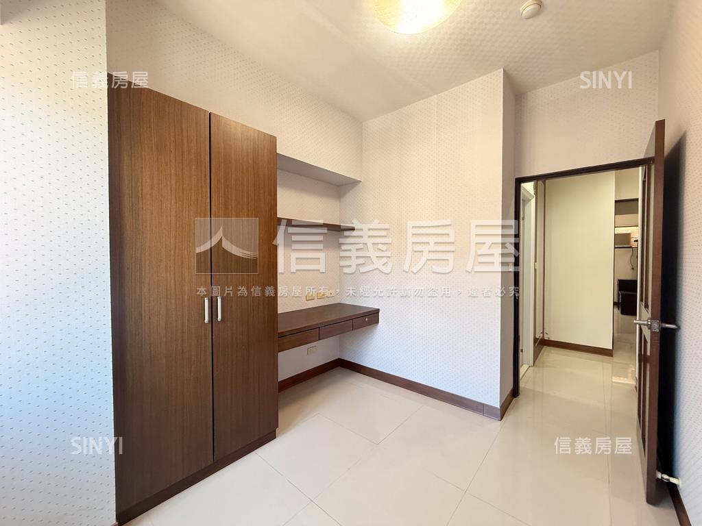 新案推薦近美術館三房平車房屋室內格局與周邊環境