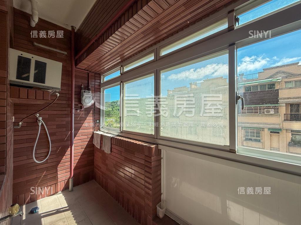 新案推薦近美術館三房平車房屋室內格局與周邊環境