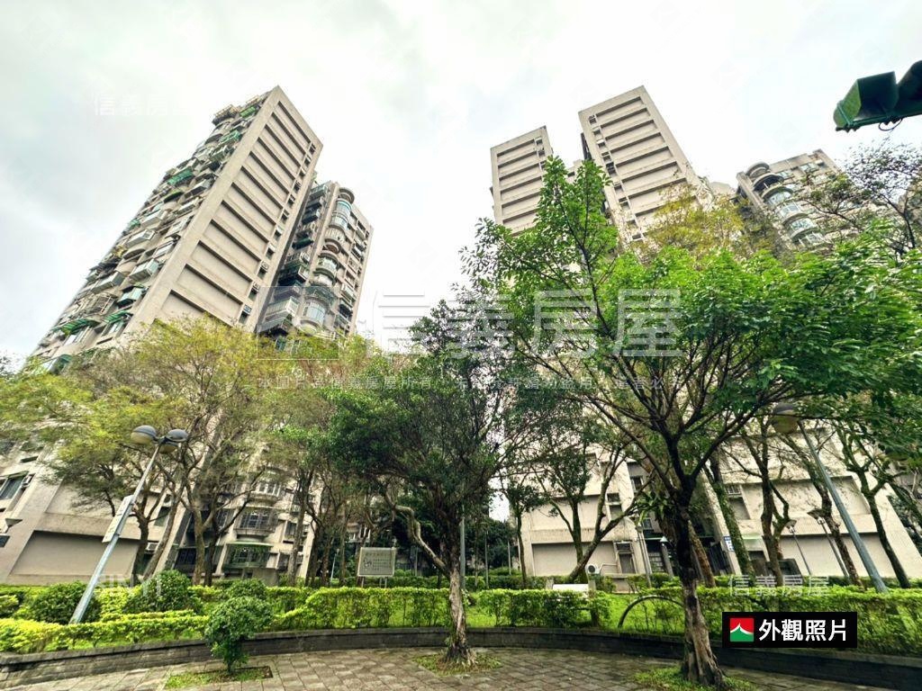 南港花園３房２衛高樓美宅房屋室內格局與周邊環境