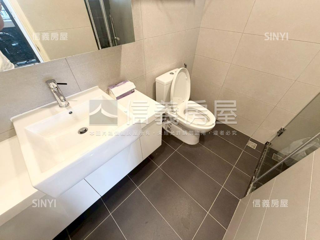 專任｜熊幸福｜帝王戶房屋室內格局與周邊環境