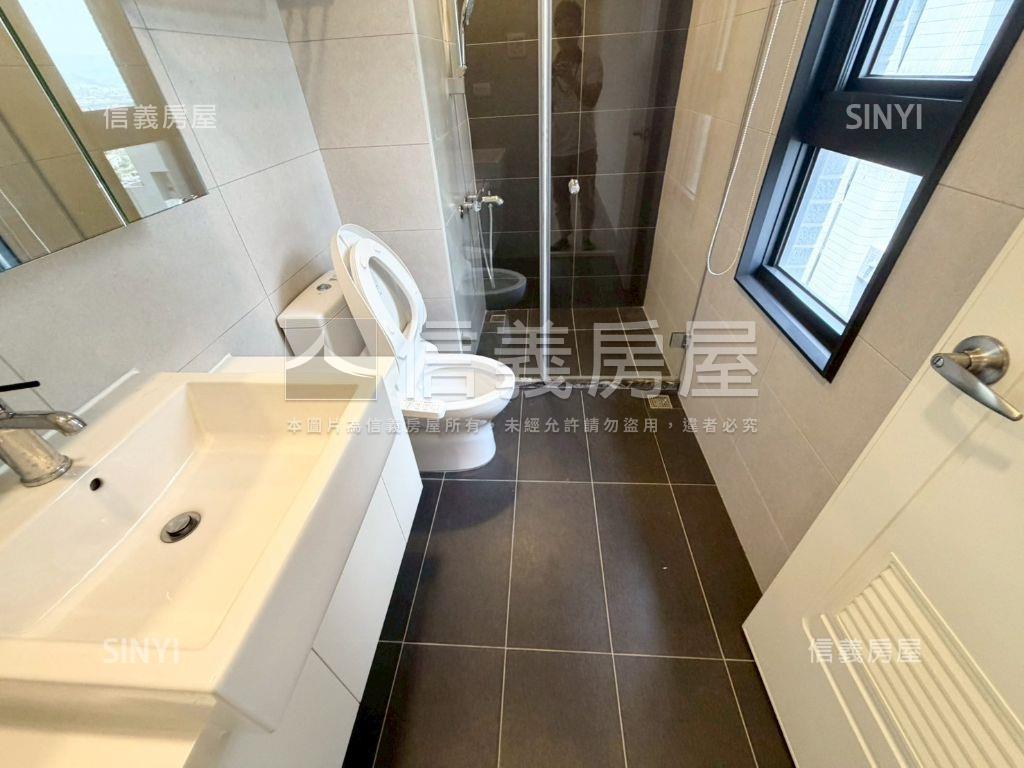 專任｜熊幸福｜帝王戶房屋室內格局與周邊環境