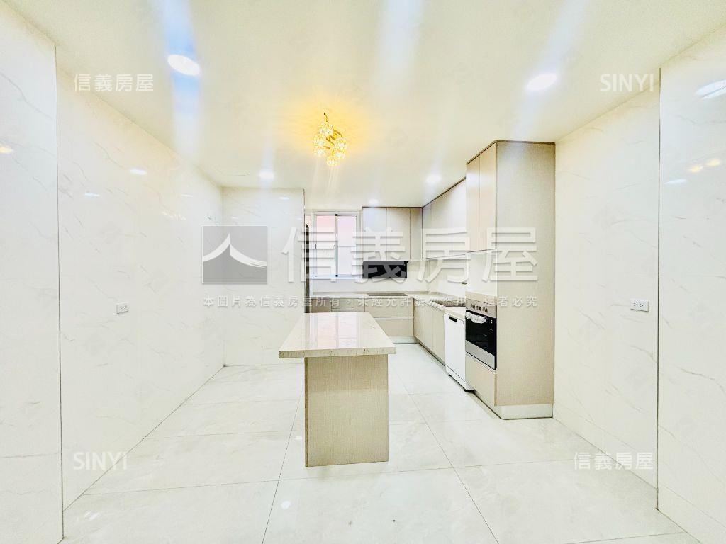 仁武行政中心翻新透店房屋室內格局與周邊環境