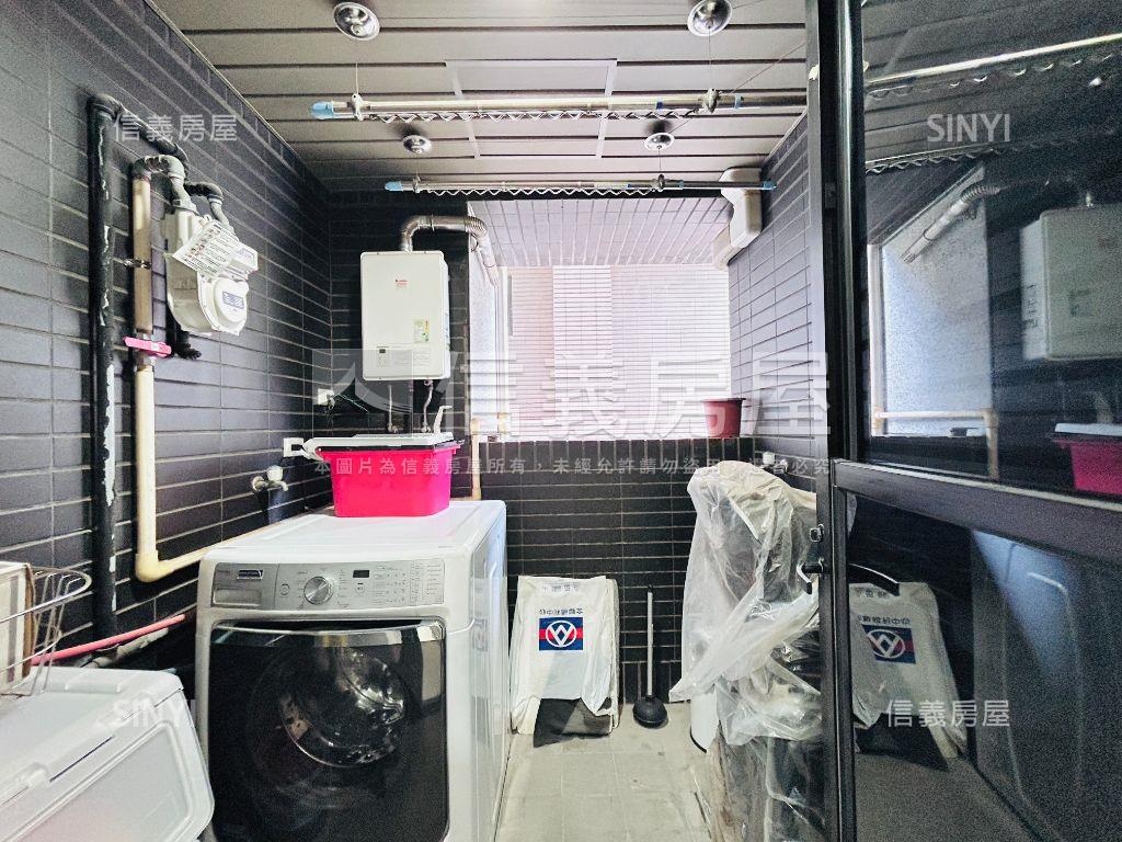 青埔☆聯上世界兩房車位房屋室內格局與周邊環境