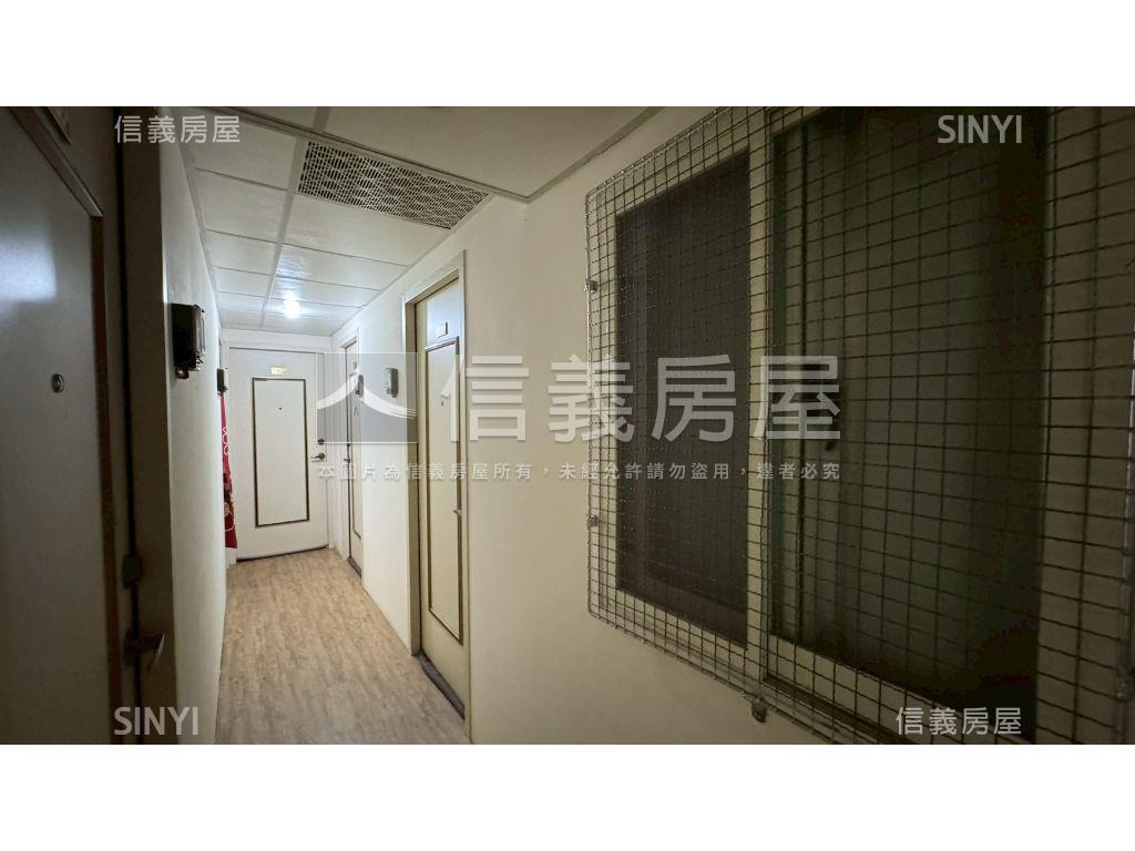 軍和街高投報收租透店房屋室內格局與周邊環境