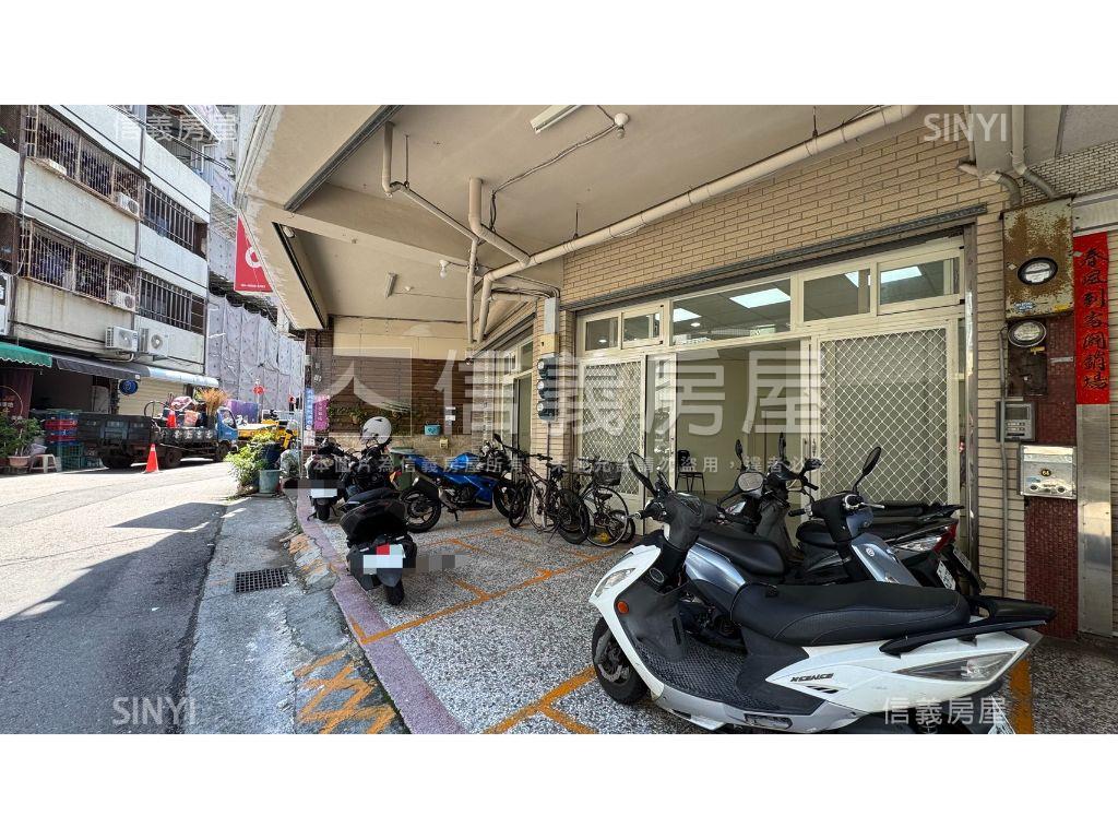 軍和街高投報收租透店房屋室內格局與周邊環境