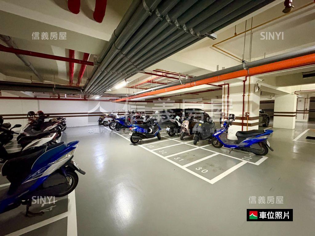 ＬＭ｜蓮潭學區雙套房平車房屋室內格局與周邊環境