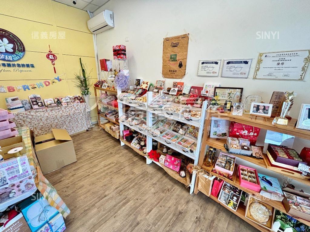 專任！五期顯眼樓店＋車位房屋室內格局與周邊環境
