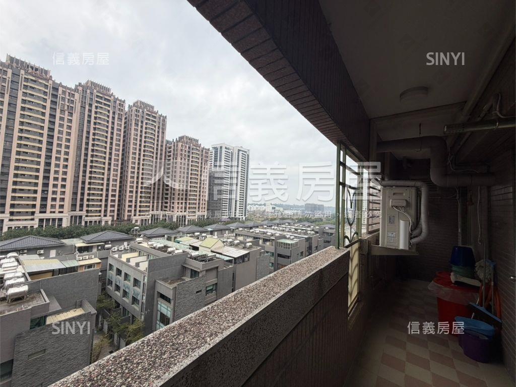 荷蘭Ｅ－ＨＯＭＥ海景三房房屋室內格局與周邊環境