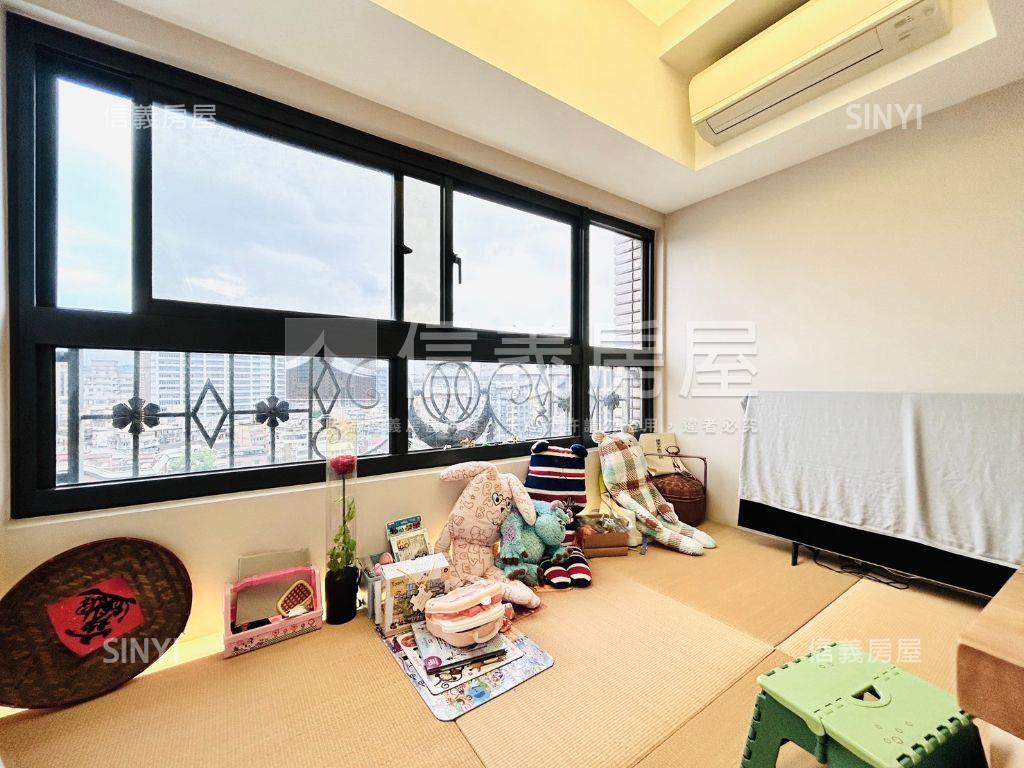 長安東路高樓層帶車位房屋室內格局與周邊環境