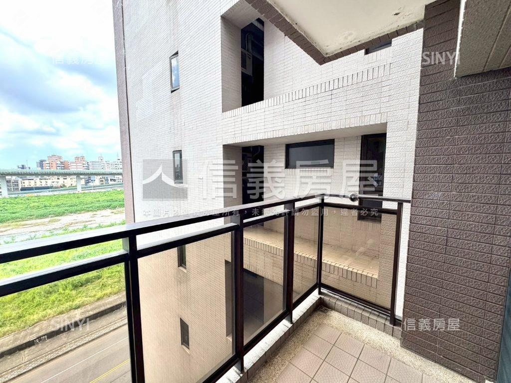 聚合發大美裝潢三房平車位房屋室內格局與周邊環境