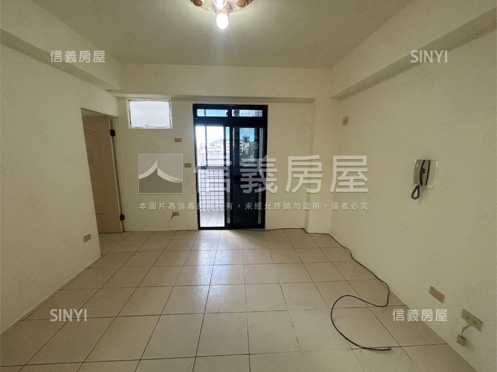 大溪市區次頂樓兩房房屋室內格局與周邊環境