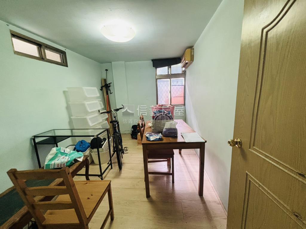 朱崙街靜巷公寓稀有釋出房屋室內格局與周邊環境