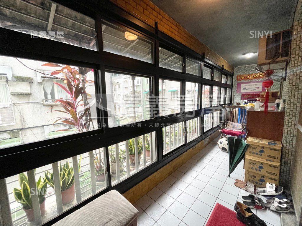 一層一戶黃金３樓大間美寓房屋室內格局與周邊環境