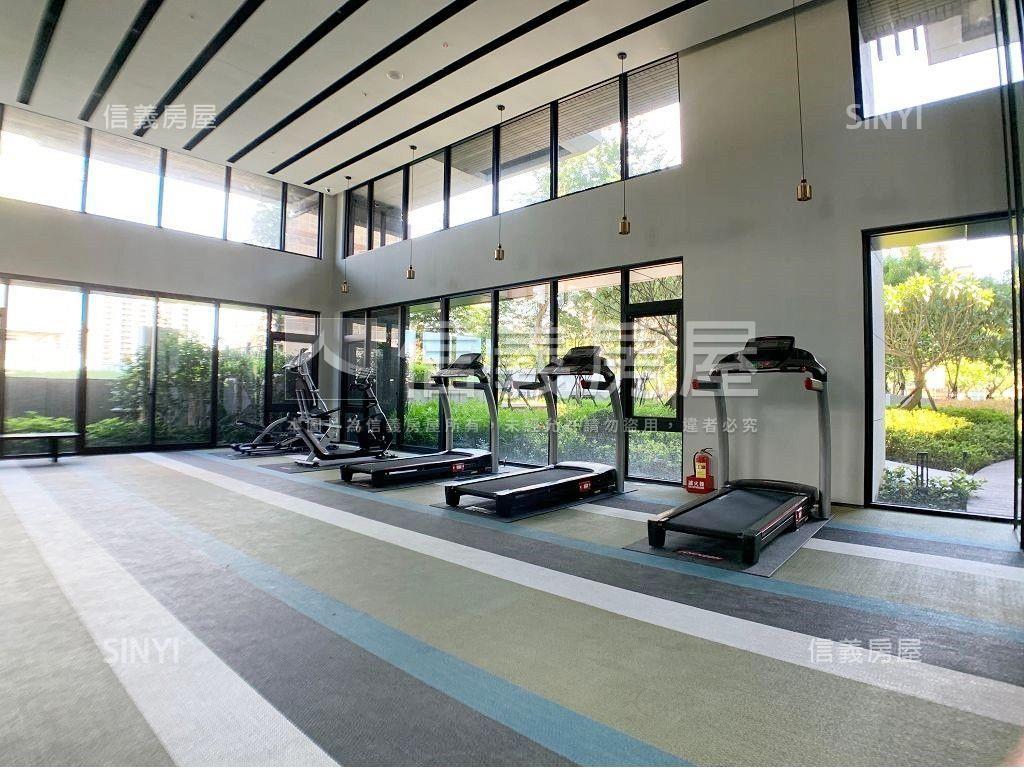 江翠北側聯上涵翠兩房車位房屋室內格局與周邊環境