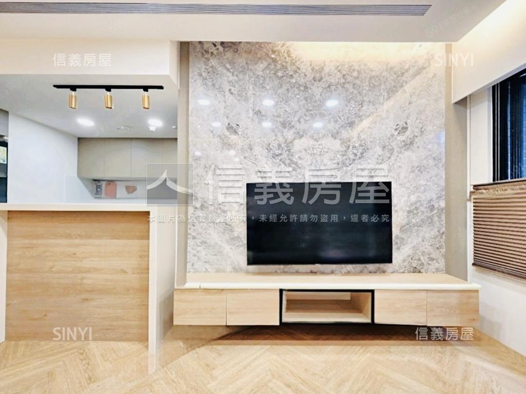 江翠北側聯上涵翠兩房車位房屋室內格局與周邊環境