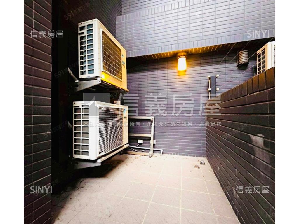 江翠北側聯上涵翠兩房車位房屋室內格局與周邊環境