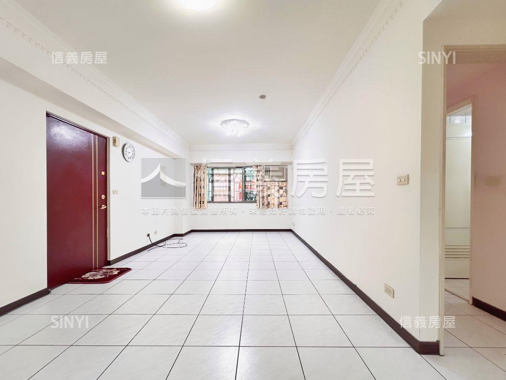 低總價三房車位房屋室內格局與周邊環境
