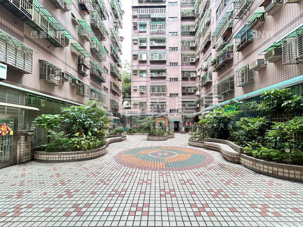 低總價三房車位房屋室內格局與周邊環境