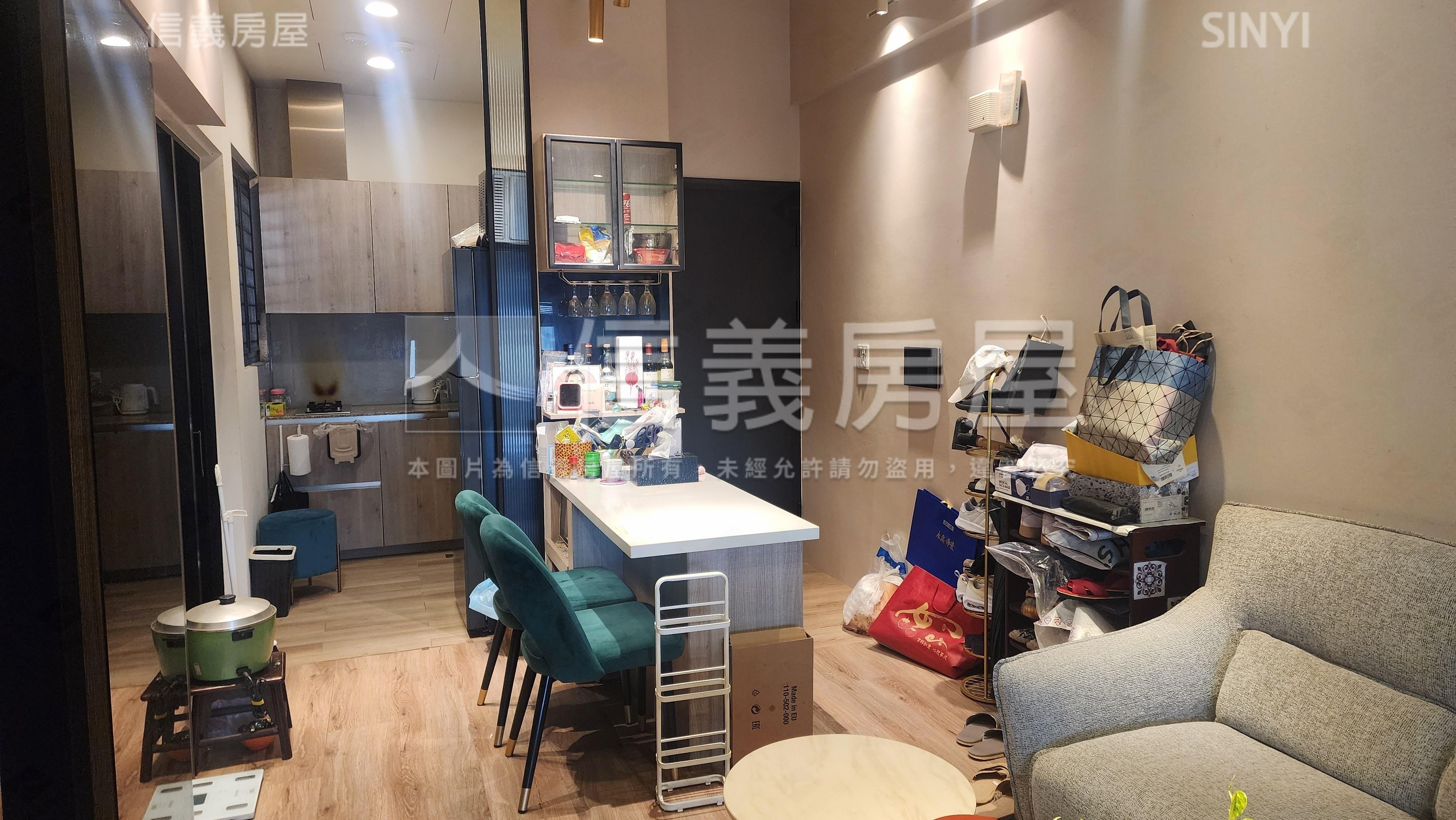 中山Ｑ１捷運小豪邸房屋室內格局與周邊環境