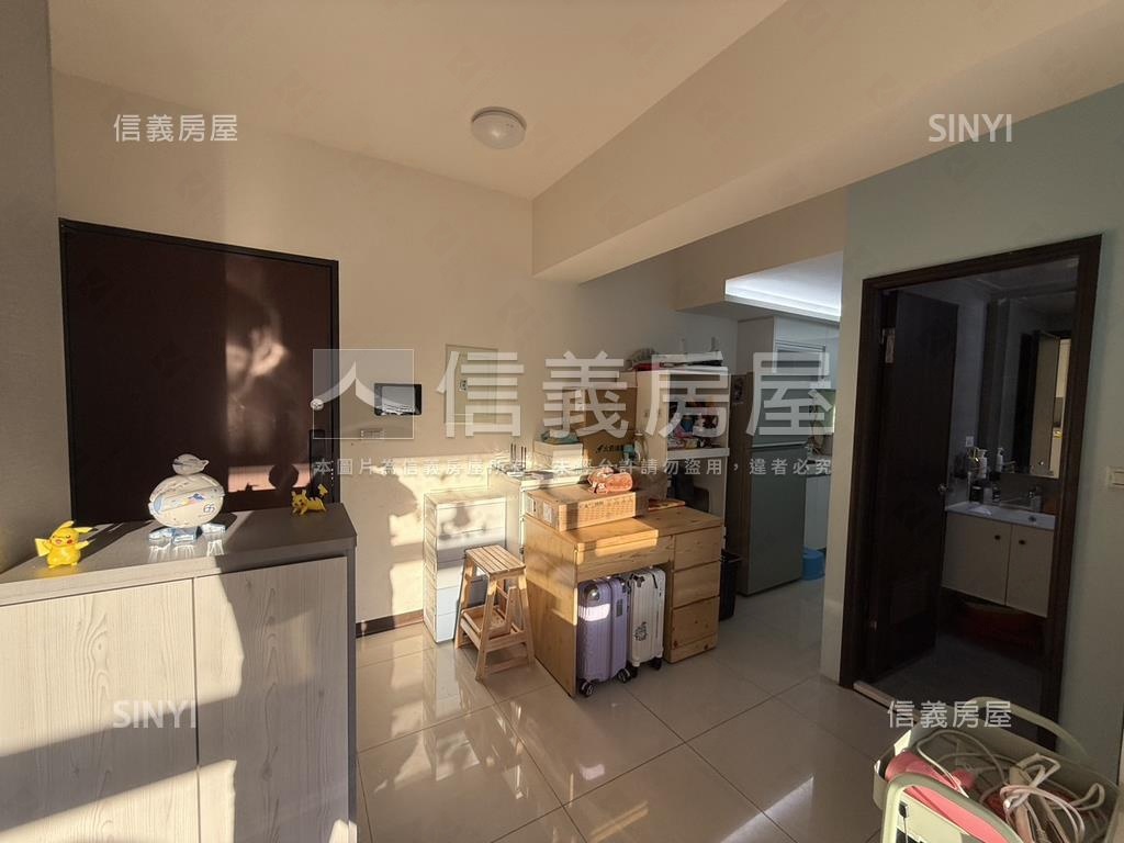 平鎮文教學區採光裝潢兩房房屋室內格局與周邊環境